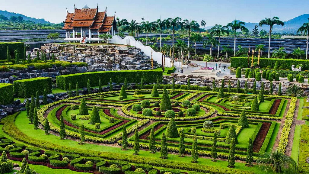 Тропический ботанический сад Нонг Нуч Паттайя, Таиланд фото Nong Nooch
