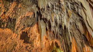 ​Пещера Кхао Ча Анг Сонг Кхрыанг