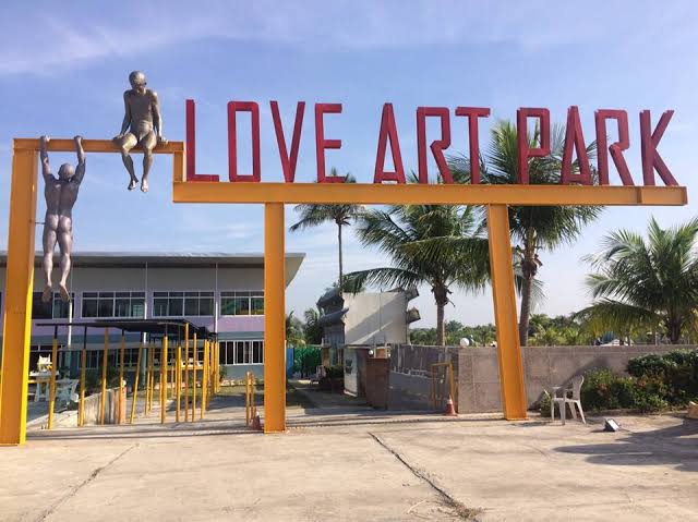 Эротический парк Love Art Park в Паттайе