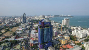 Бар на крыше отеля Siam@Siam Pattaya